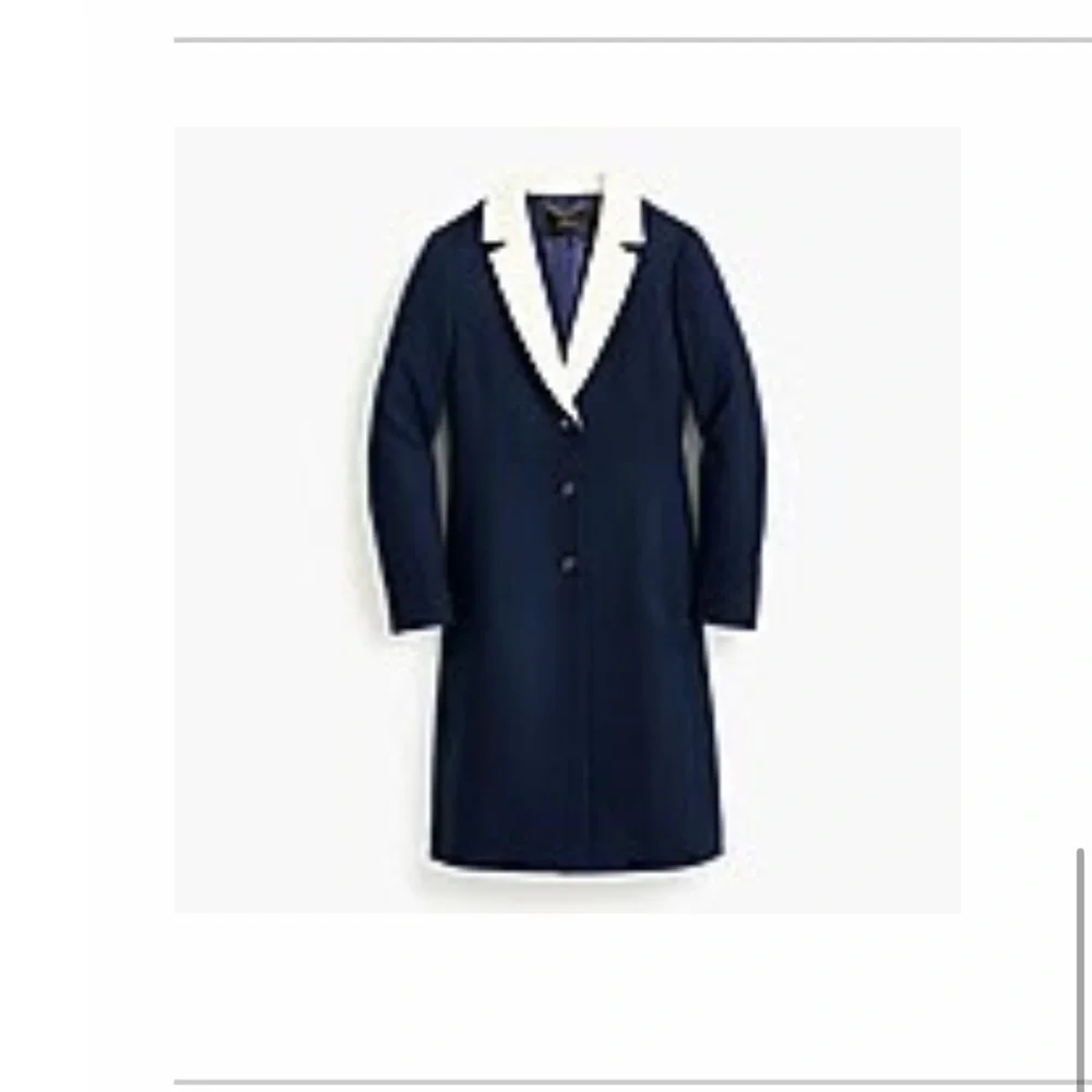 J. Crew Topcoat with contrast lapel in double-serge wool Color: NAVY Size: 4 - Picture 10 of 10